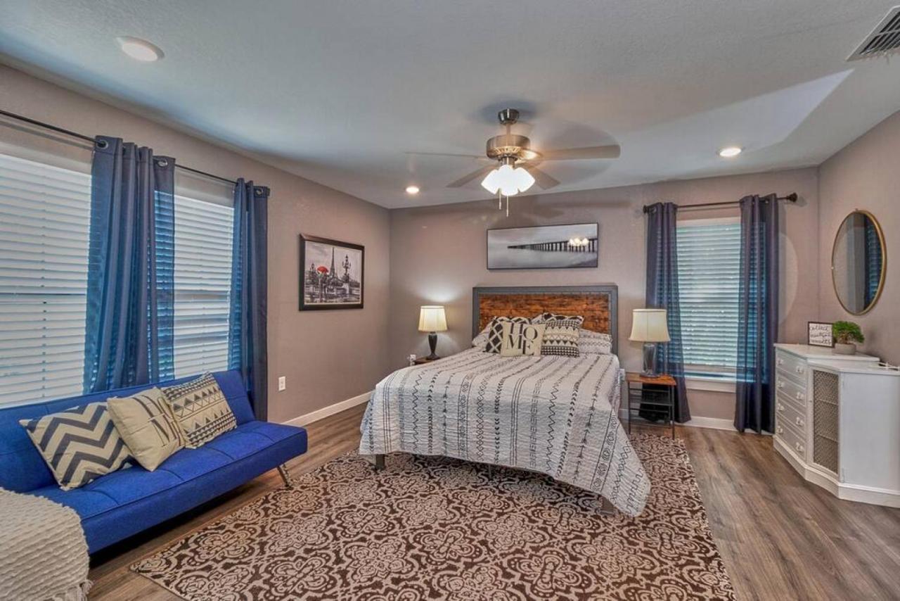 Cozy Haven Attached To Million Home - South Tampa Eksteriør billede