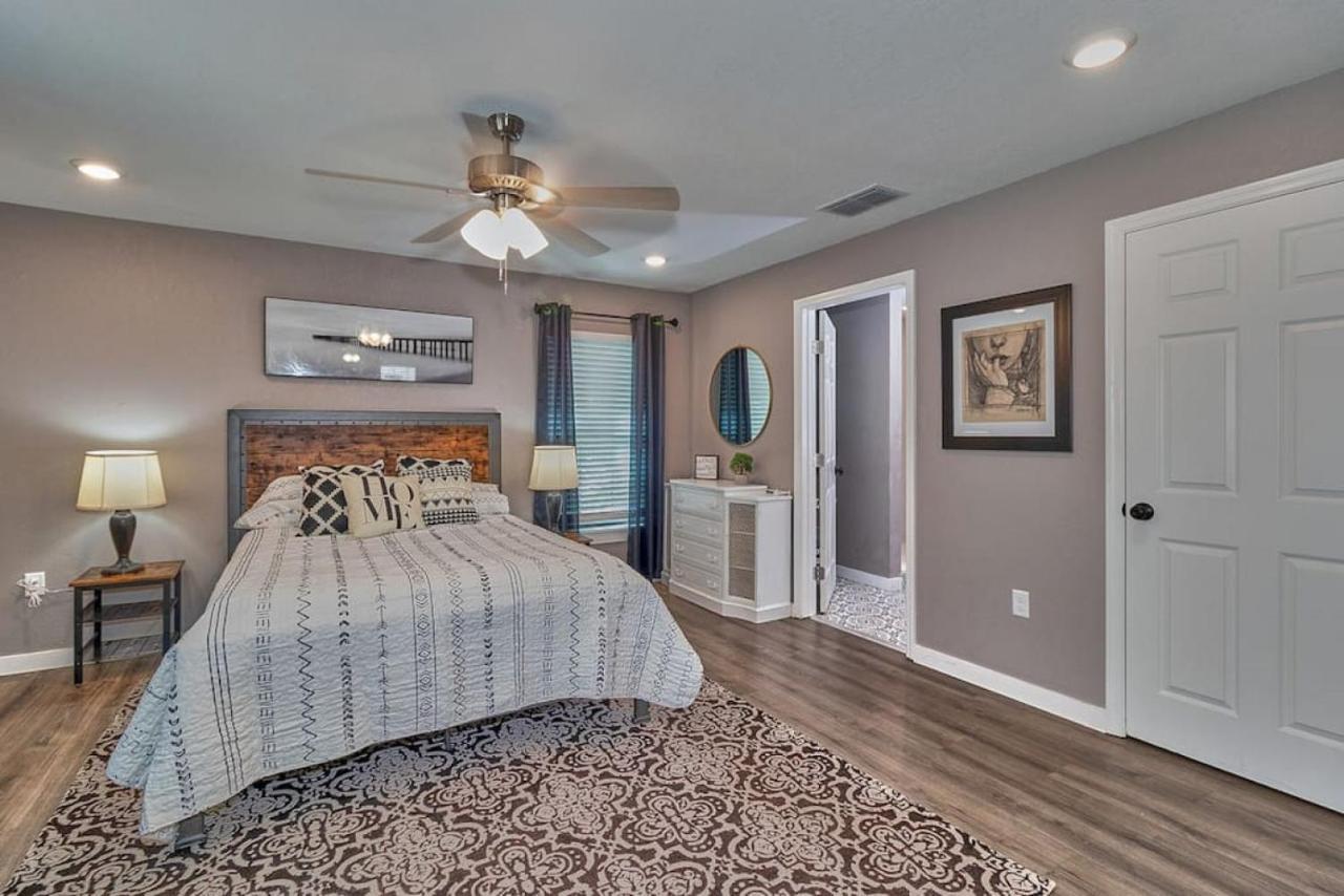 Cozy Haven Attached To Million Home - South Tampa Eksteriør billede