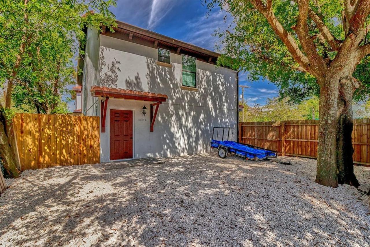 Cozy Haven Attached To Million Home - South Tampa Eksteriør billede